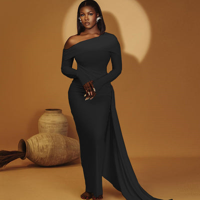 Solid Color Dress With Diagonal Neckline Exposing One Shoulder Long Sleeve