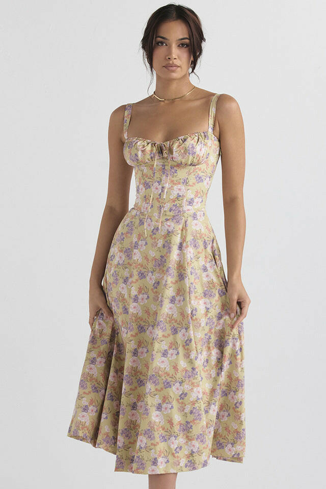Women's Fashionable Hollowed Out Floral Dress
