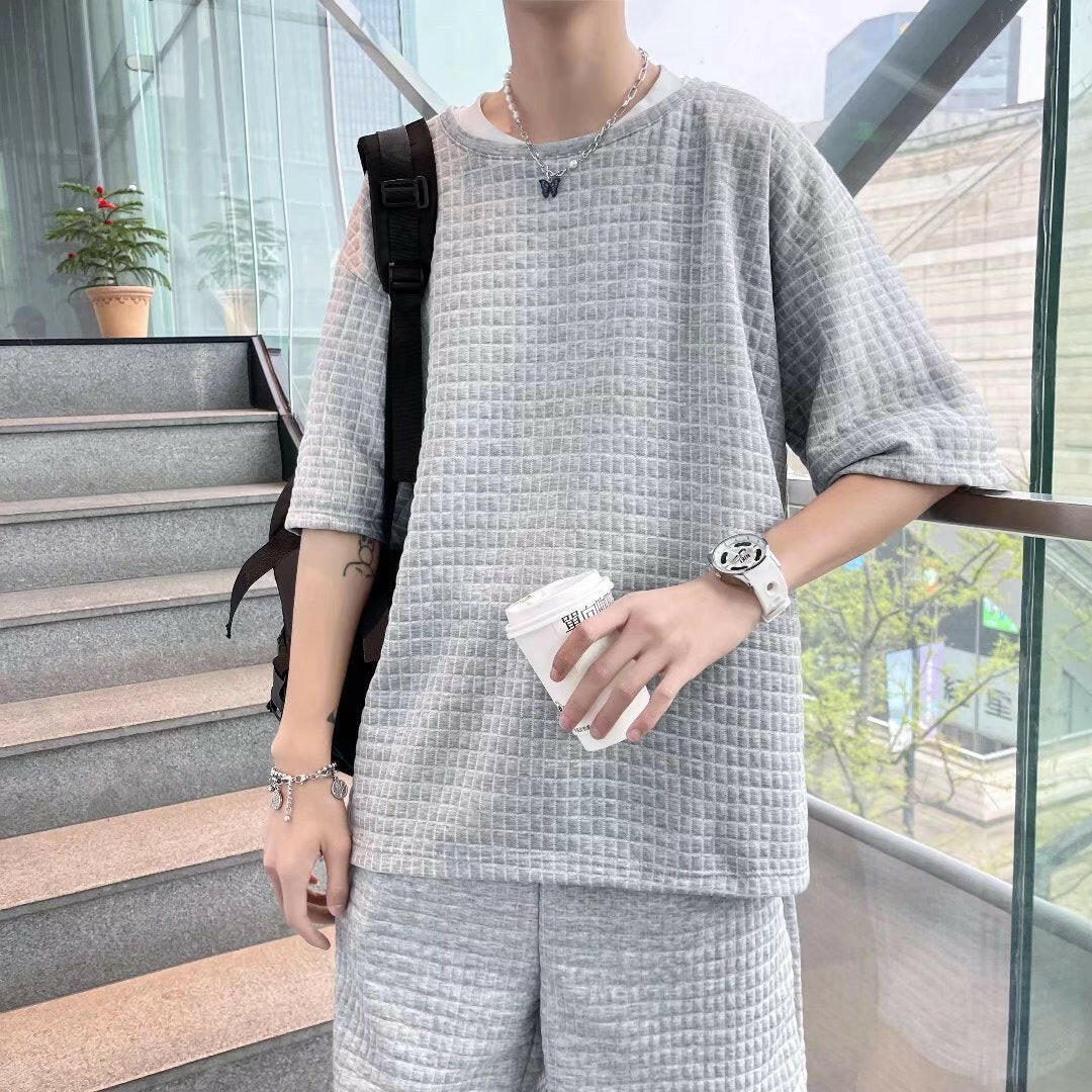 New Men's Casual Summer Two-Piece: Half-Sleeve T-shirt and Shorts Set